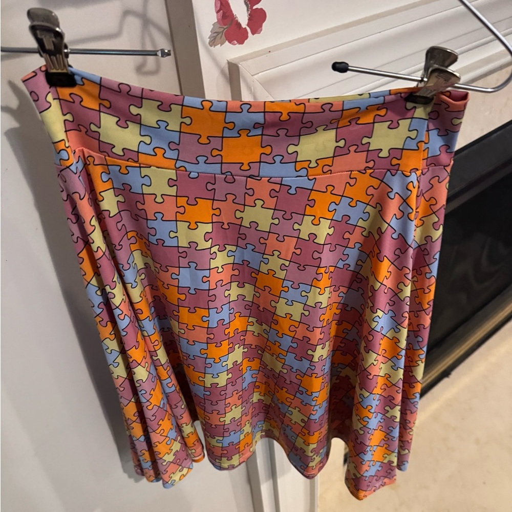 Lularoe girls Azure skirt, multicolor puzzle print, 14
